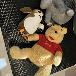 Winnie the Pooh, Eeyore and Star Wars porg Disney 20$ pre iteam, stuffed animal plush