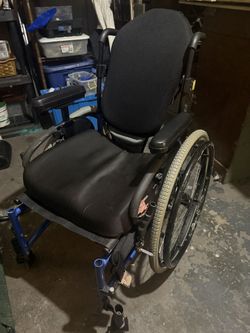 Quickie 2 wheelchair 