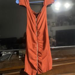 Orange dress size extra small must pick up near Coors and Rio bravo