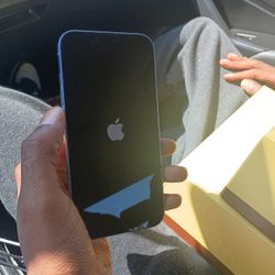 iPhone 14