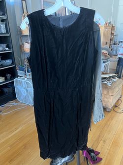 Black Halloween Velvet Sleeveless Midi Dress