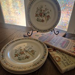 Vintage Plates Set of 4 Floral Bird Farmhouse