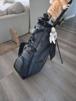 Pins and Aces bag