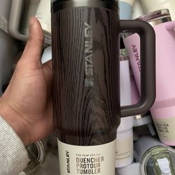 Stanley Cup 30 Oz Brand New 