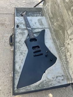 Esp Ltd Snakebyte guitar (direct from esp)