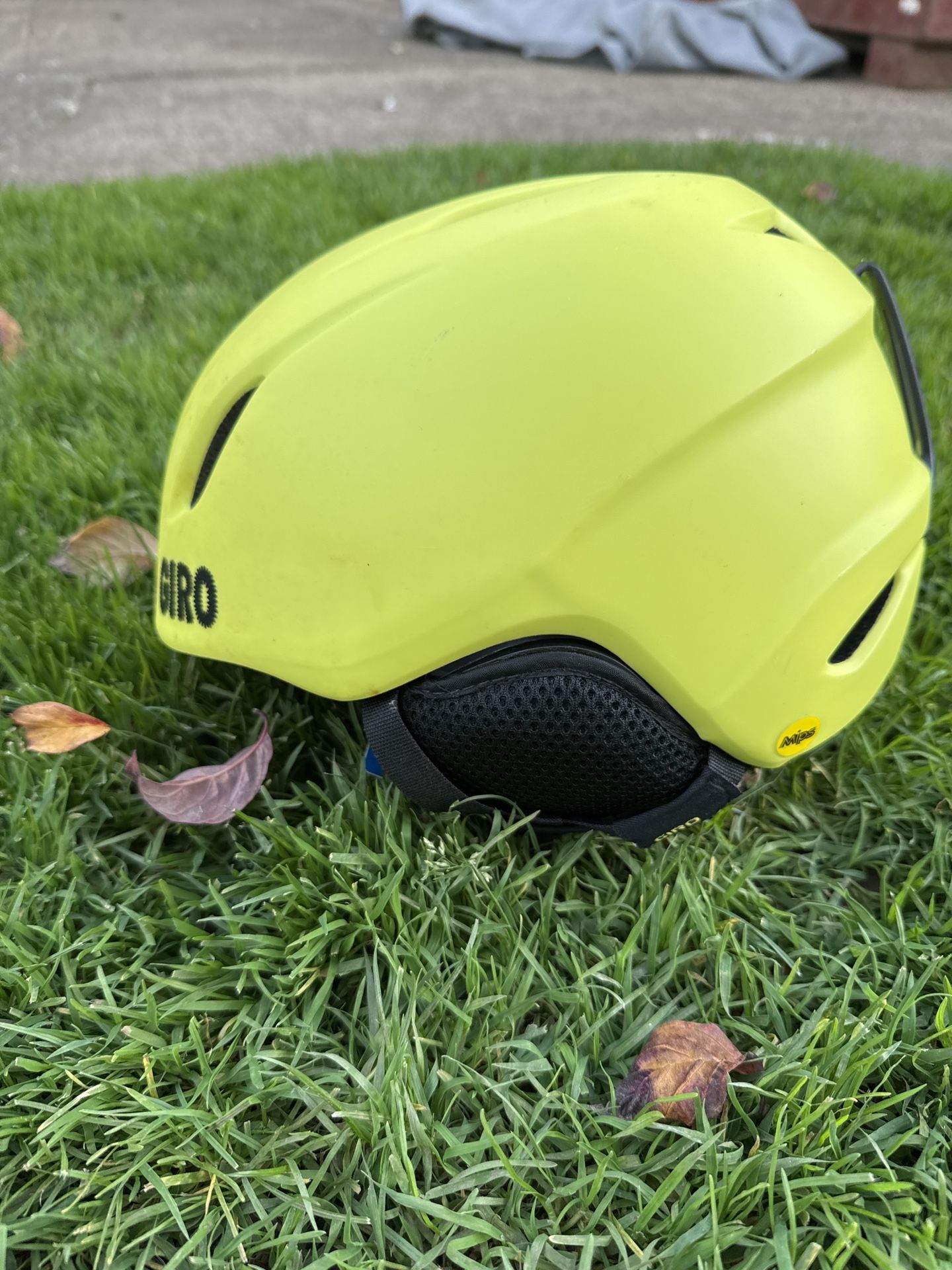 Giro Ski Helmet Kids M/L