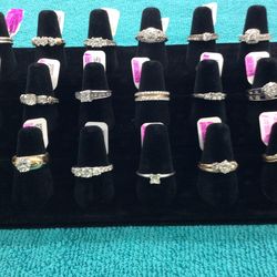 Diamond Engagement Rings Marked Down To Wholesale Prices