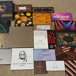 23 Professional Makeup