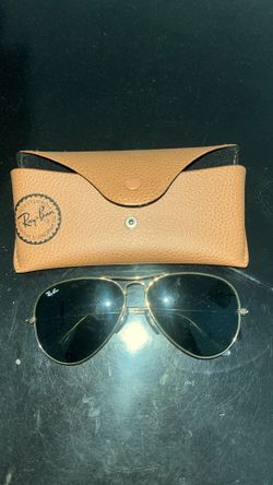 Ray Bans aviators