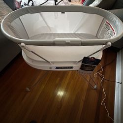 Bassinet 