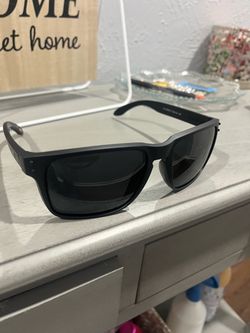 0akley Holbrook Matte Black Sunglasses XL