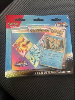 Pokémon Glaceon Prismatic Evolutions