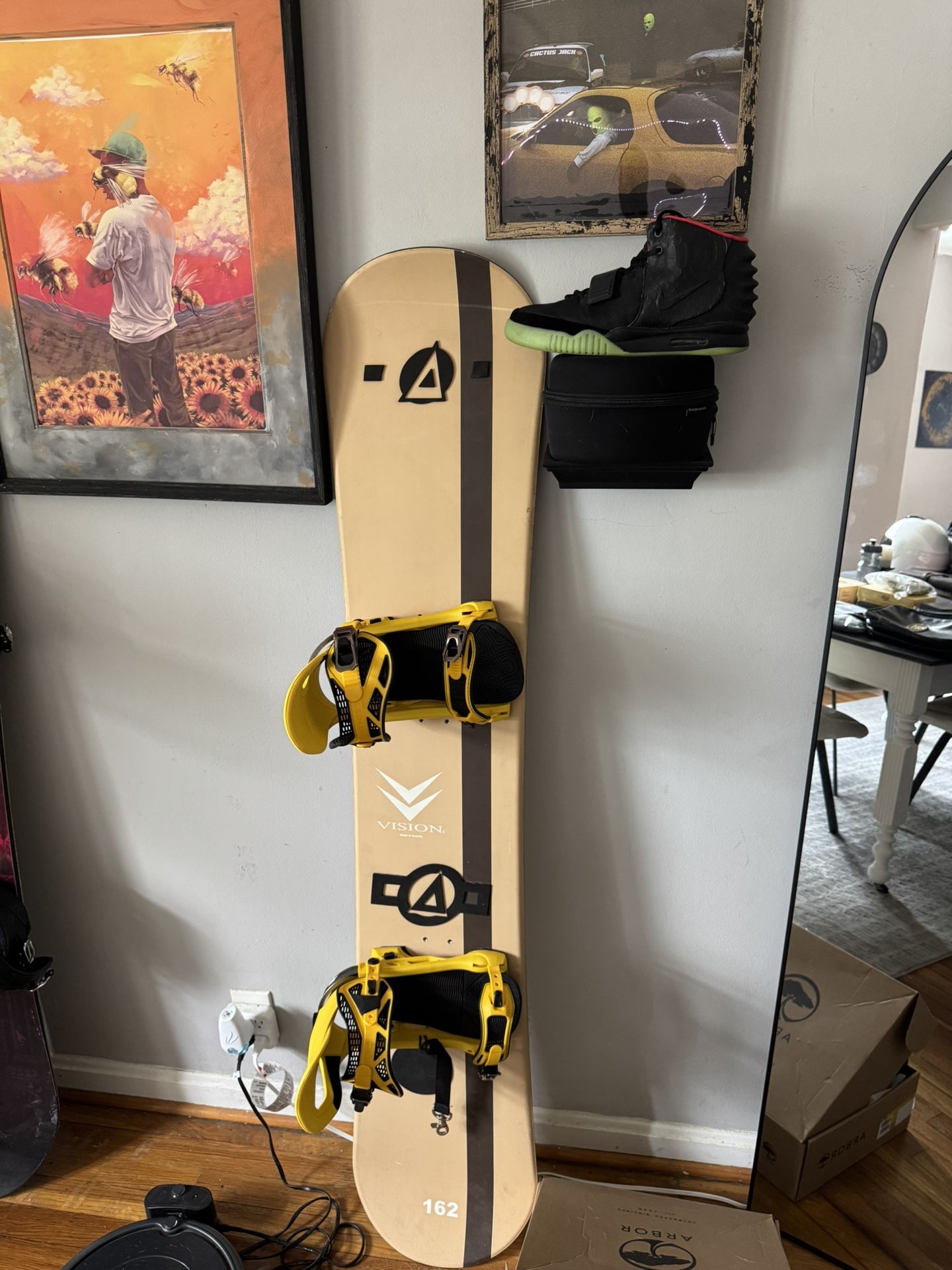 Vintage Vision Snowboard W/ Arbor Cypress Bindings