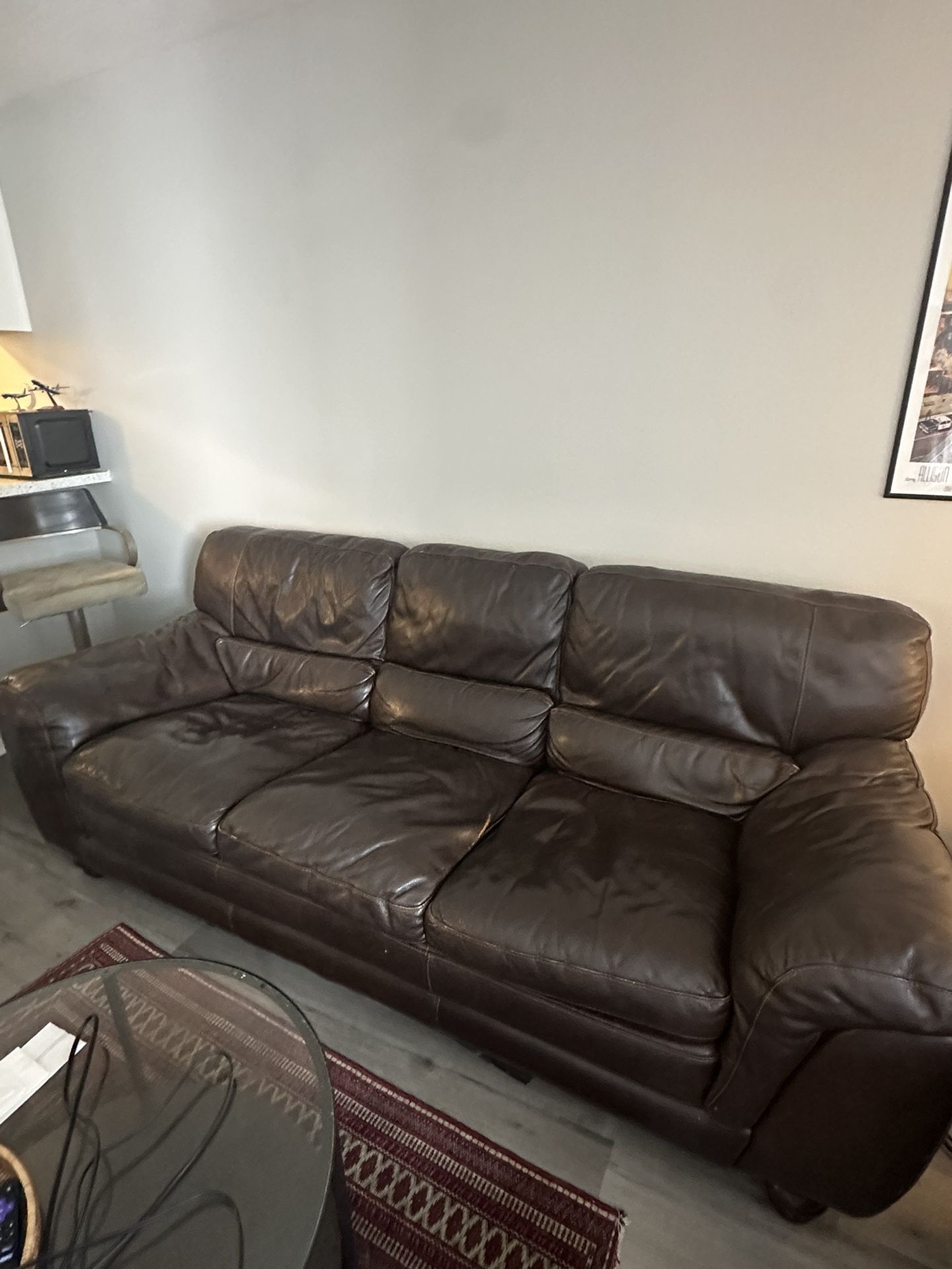 Free Leather Couch And Loveseat