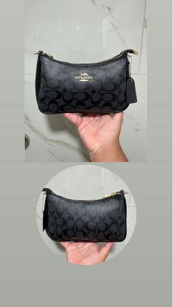 Coach Signature Shoulder Bag Black