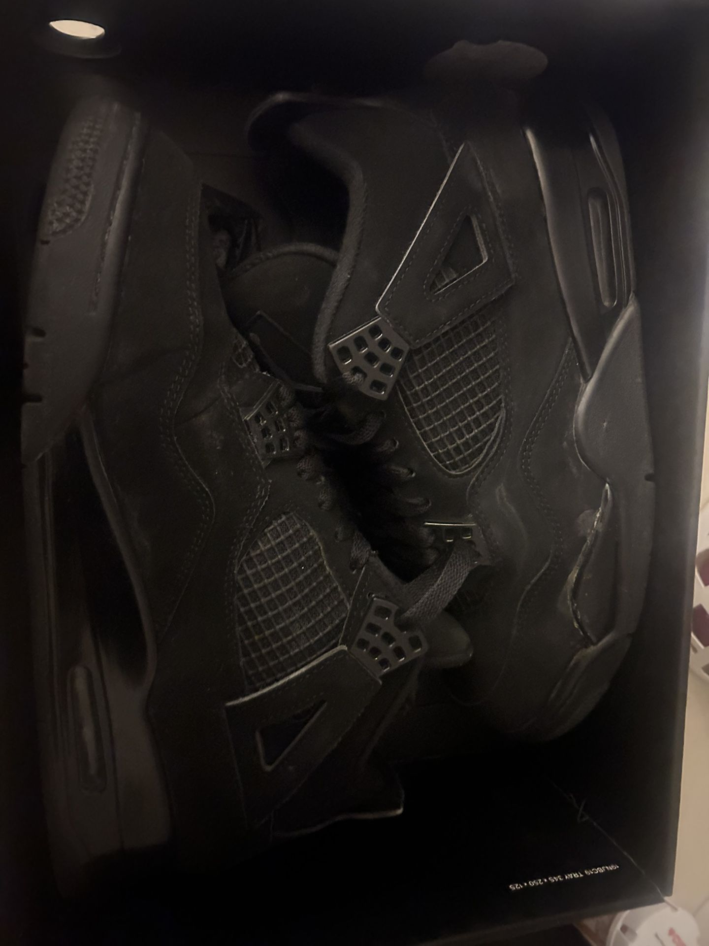 Jordan 4 Black Cat Size 9.5
