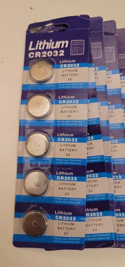 300+  CR2032 Button Battery 62 Pack Of 5