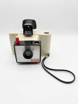 Vintage Polaroid Swinger Model 20 Land Camera - 1960s Retro Instant Film Camera