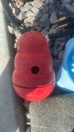 Dog KONG SNACK TOY
