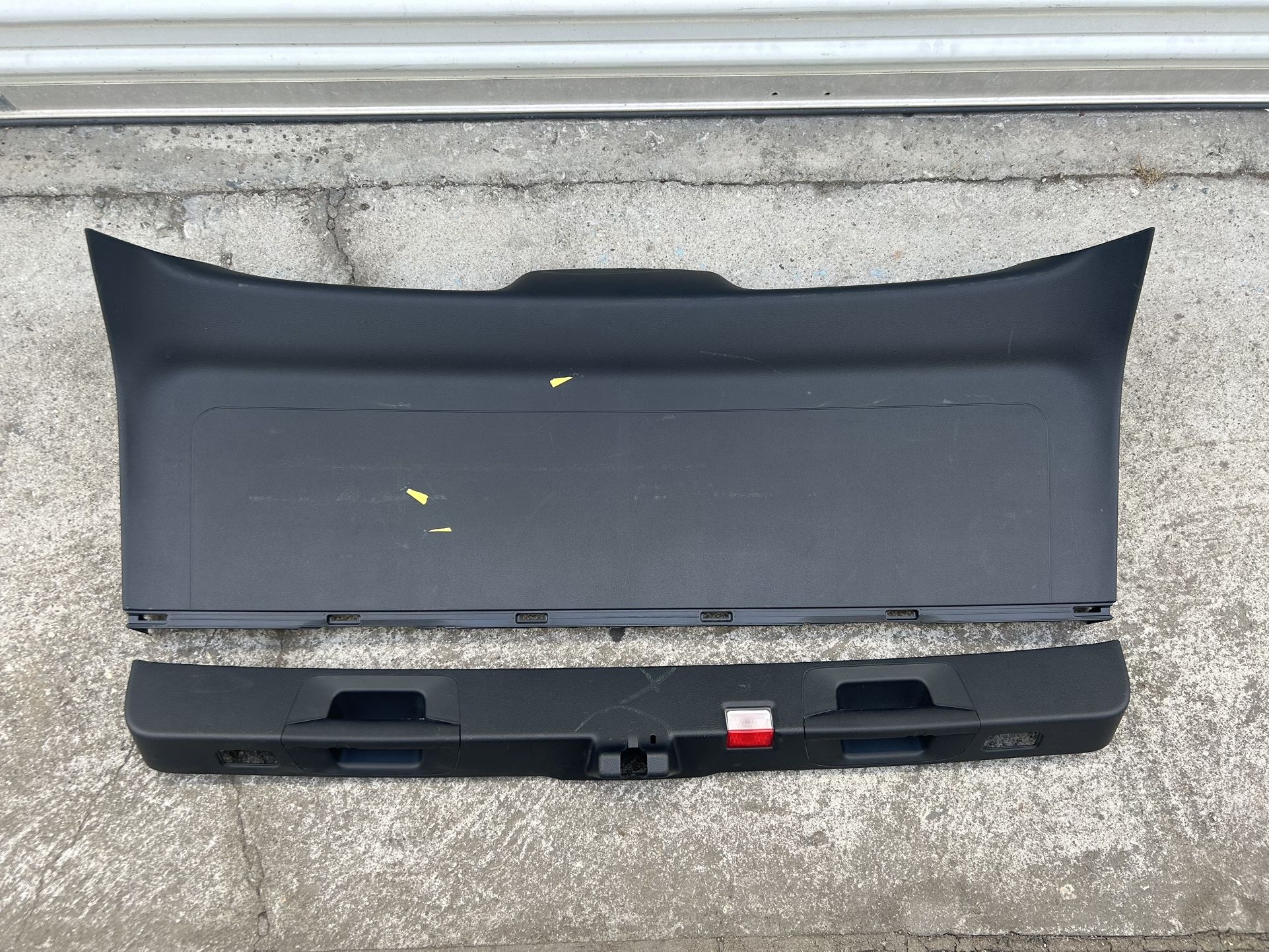 MERCEDES GLC300 TAILGATE LIFTGATE TRIM COVER PANEL 2 pieces USED  OEM 