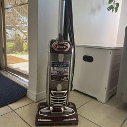 Shark vacuum