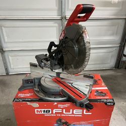 Milwaukee M18 FUEL 18V Lithium-lon Brushless Cordless 12 in. Dual Bevel Sliding Compound Miter Saw (Battery Not Included)