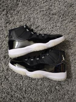 Jordan 11 Retro Cap And Gown Size 10.5m