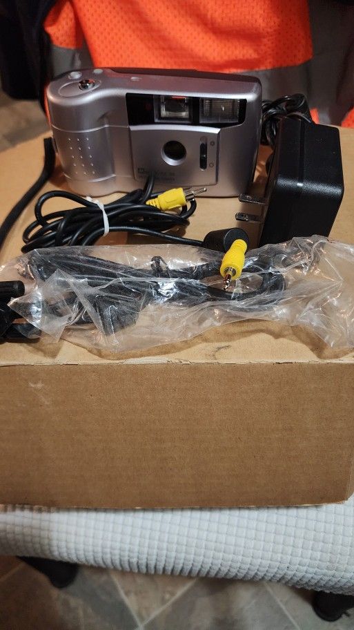 Vintage Brand New M U S T E K Vdc300 Video Digital Camera With 4mp And It Works 1980s It's A Collectible