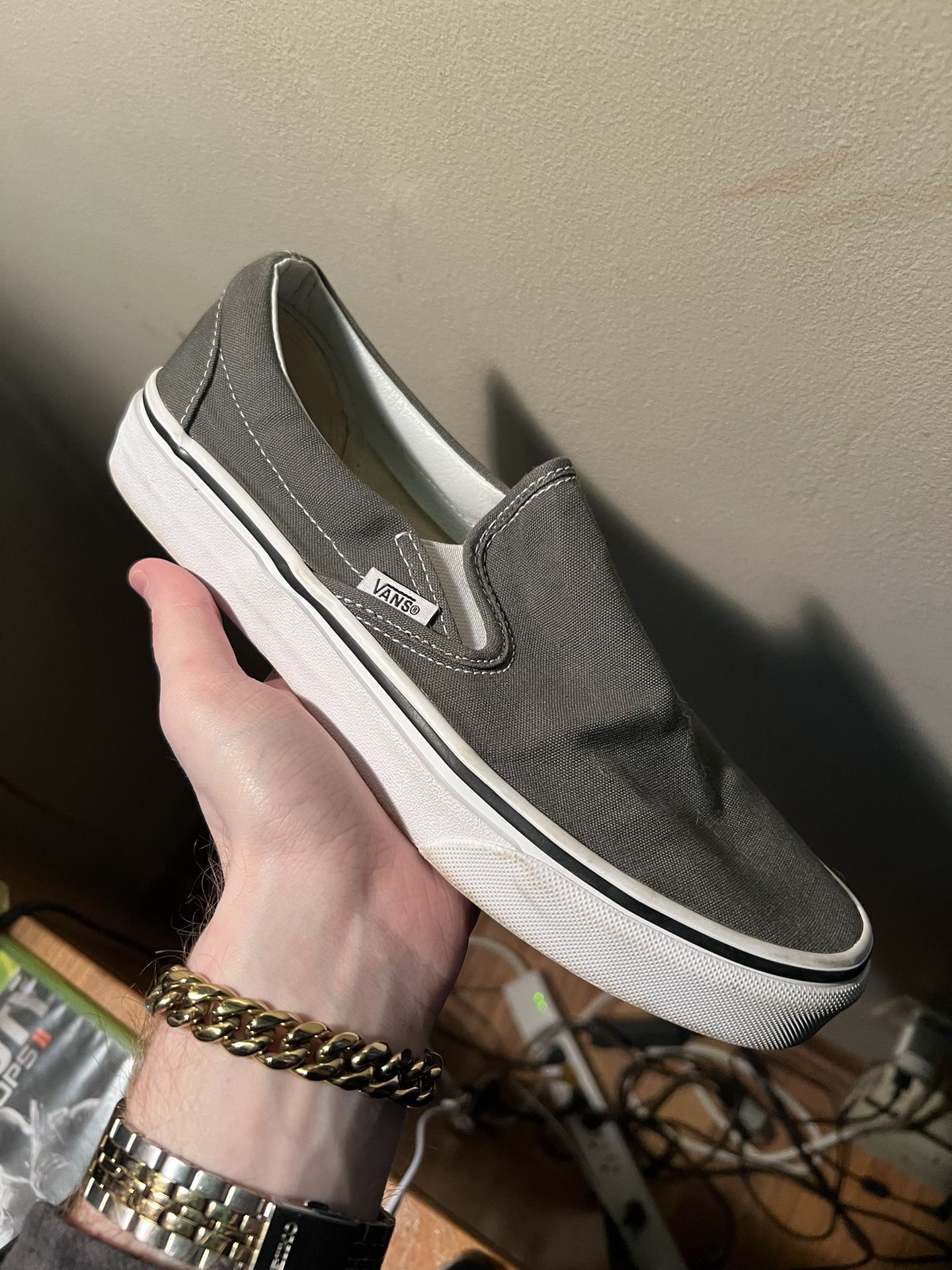 grey vans
