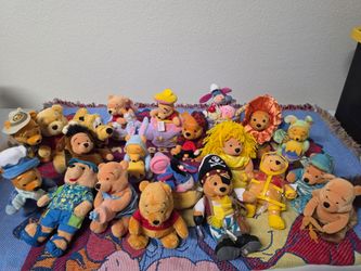 Winnie the Pooh & Friends Lot of Beanie's
