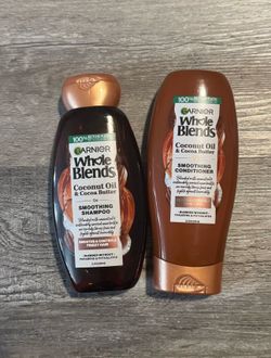 Garnier Whole Blends Coconut Oil & Coconut Butter Shampoo & Conditioner Set