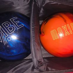 Bowling Balls With Case