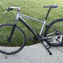 Specialized Hybrid Bike 
