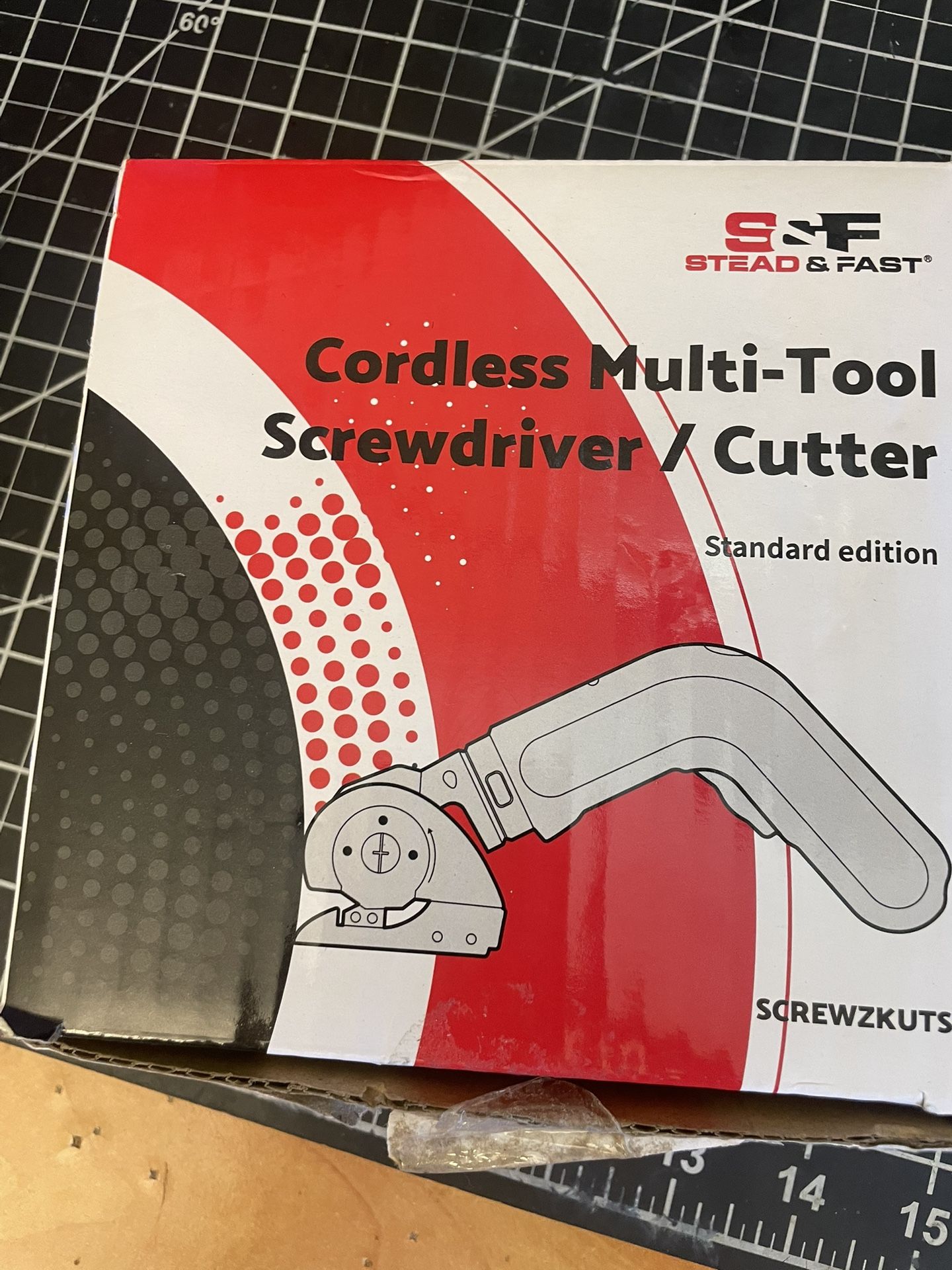 π§ Cordless Multi-Tool Screwdriver / Cutter β 2-in-1 Power Tool Kit π§ π² $10 firm π Pickup Location: Durango & 215 Upgrade your toolbox with this