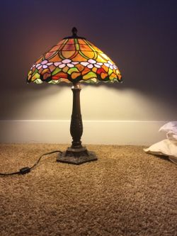 Tiffany table $80