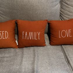 Pillow Decor 