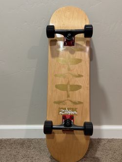 Skateboard