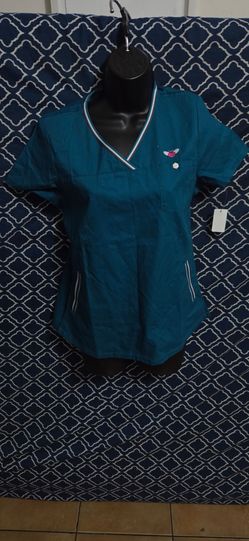 NWT Koi by Kathy Peterson Ashley Scrub Top - Turquoise Bright Teal - Size Small