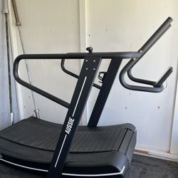 48 Hours Left! Curved Treadmill