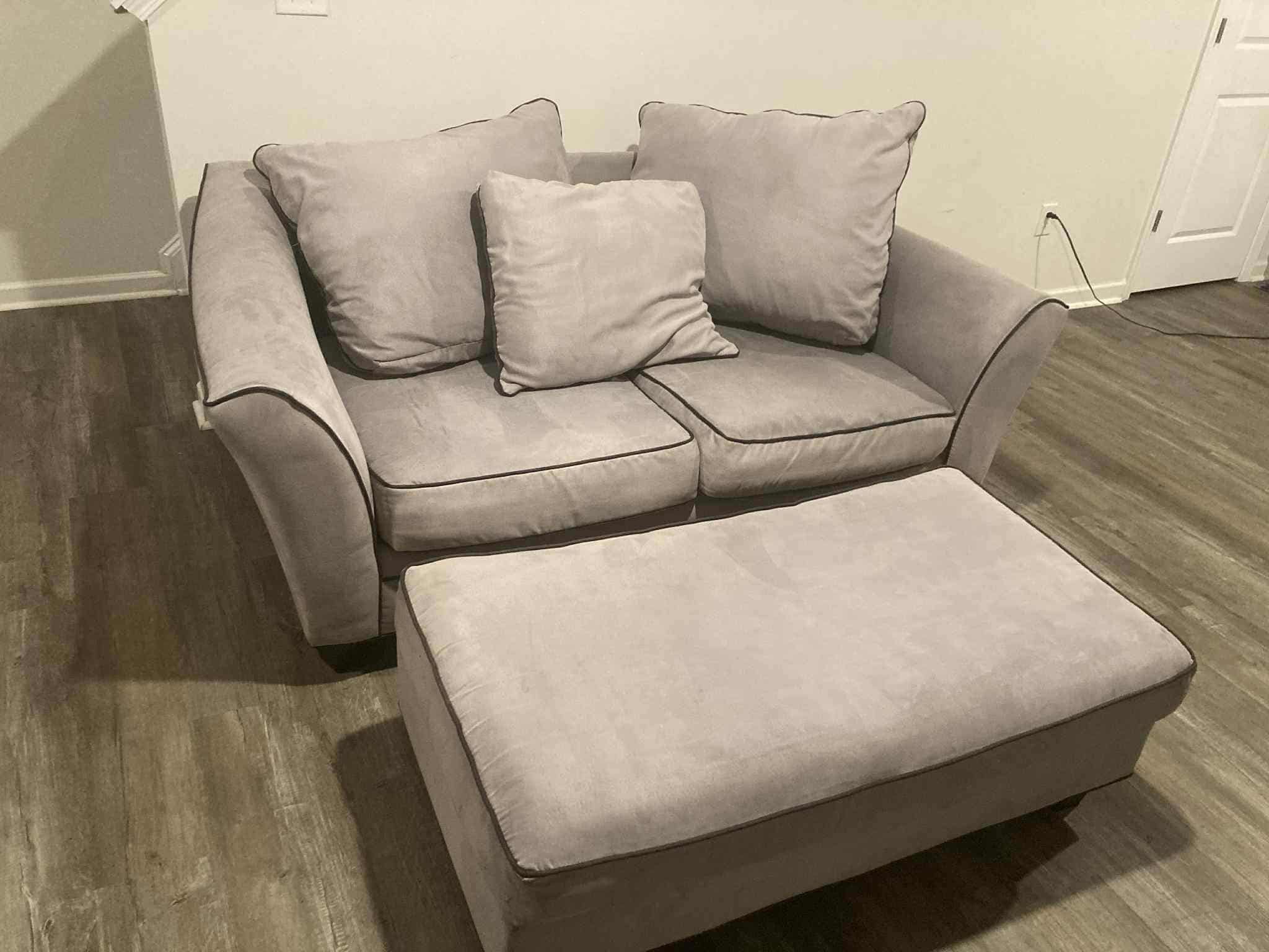 Loveseat With Matching Ottoman 