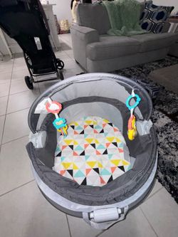 Fisher-Price On-the-Go Baby Dome