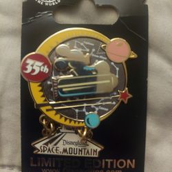 Disney Pin$15
