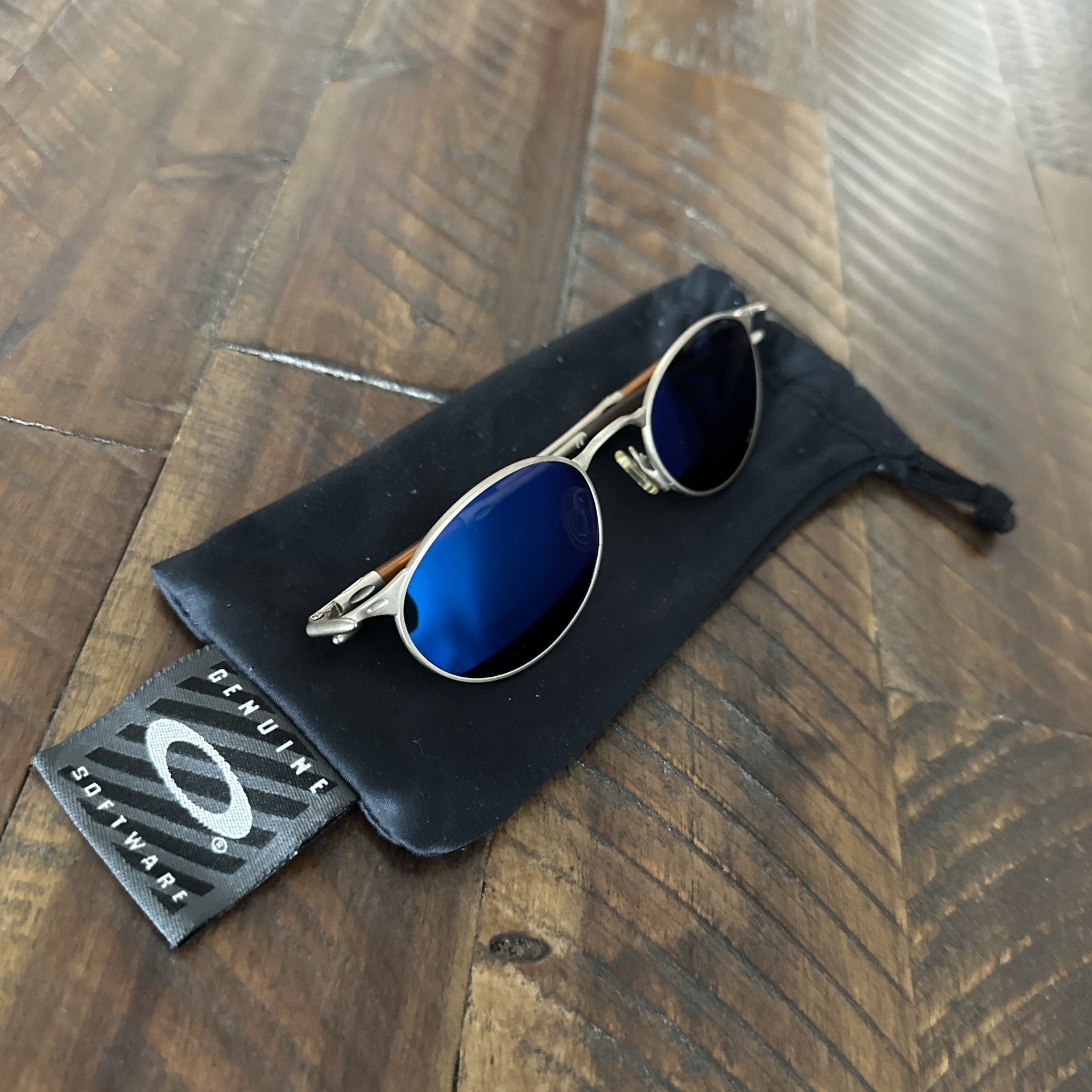 RARE Vintage Oakley OO E Wire Michael Jordan Silver Blue Iridium Sunglasses 49-20
