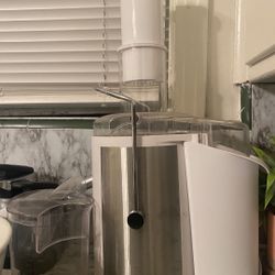 White Juicer
