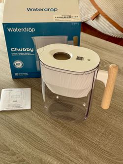 Waterdrop Chubby 10-Cup NSF Certified Water Filter Pitcher – New