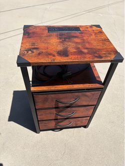 Brown night stand