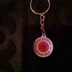 Vintage St Anthony Relic Keychain 