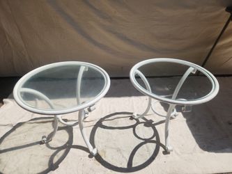 Set of two small patio tables  18"x19"