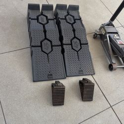 Tools, Rino Ramps W/ Brakes