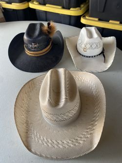 3 Cowboy Hats 